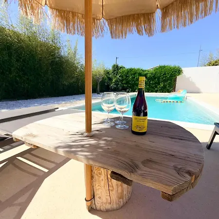 Villa Moderne - Piscine Chauffee, Terrasse & Calme *